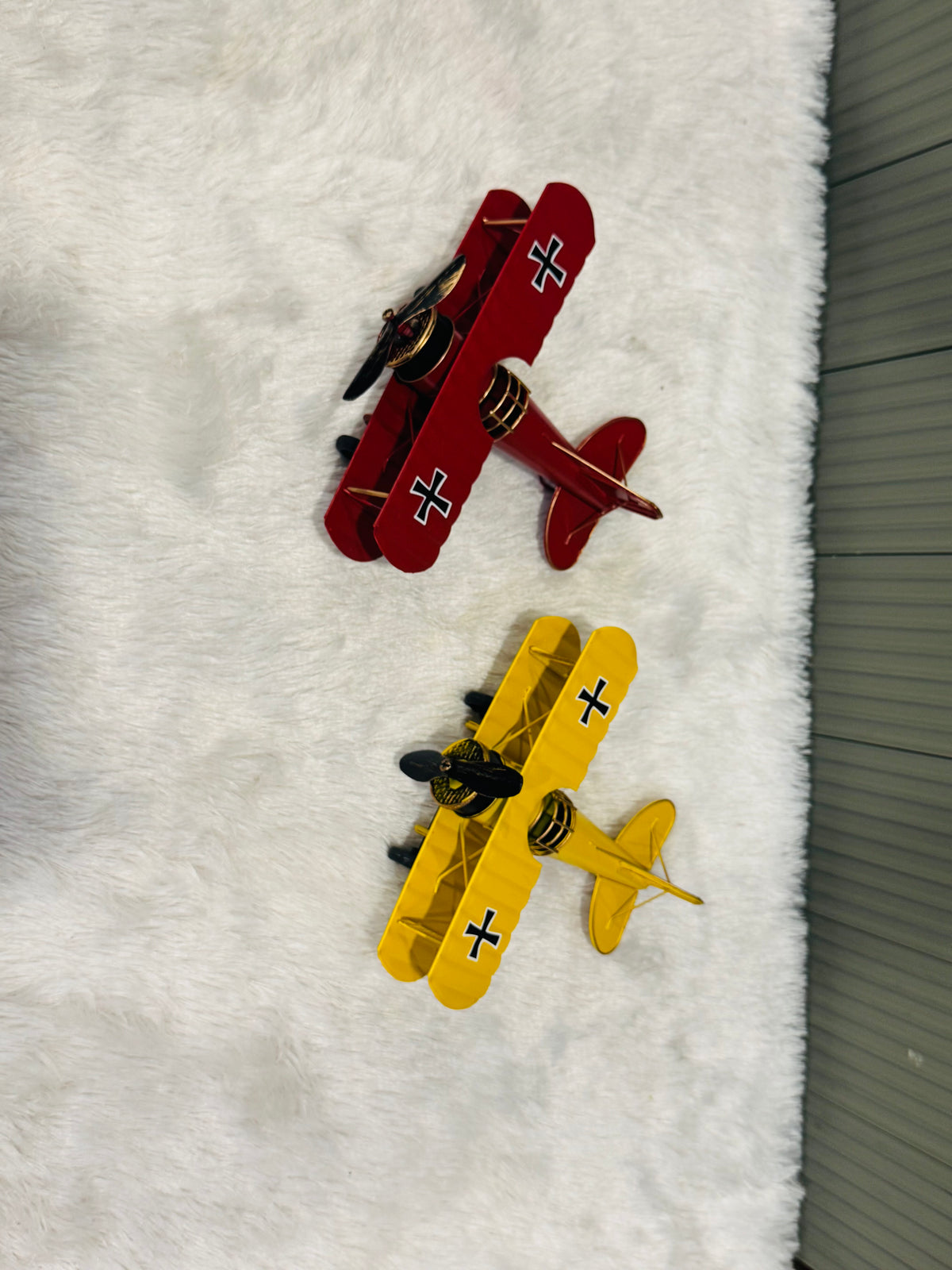 Vintage Biplane Metal Model Retro Fighter Aircraft Showpiece | Classic Aviation Decor for Home, Office & Study Table