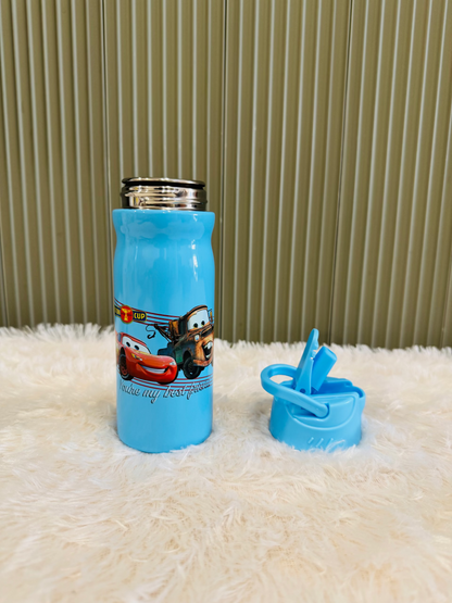 Blue 400ml bottle with racing car print beside its blue flip lid