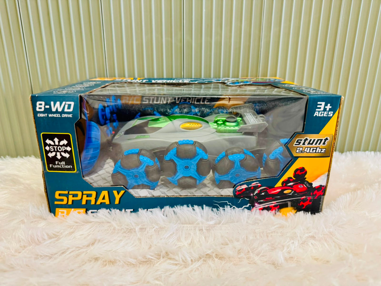 Spray R/C Stunt Vehicle | Remote Control Rotating Eight Wheel Drift Car with Spray Effect