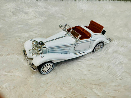 Die-Cast Classic Vintage Car | Premium Metal Collectible Toy Car for Kids