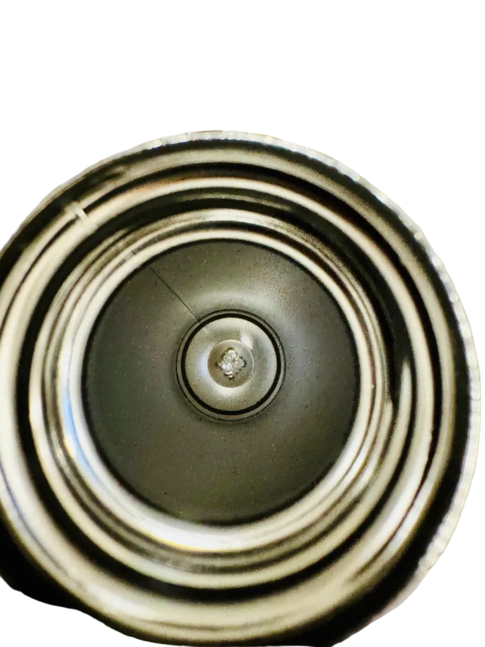 Close up of the 550ml bottle base showing stainless steel construction