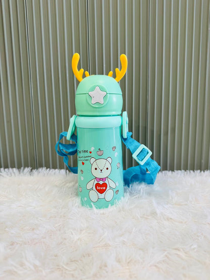 Green reindeer 500ml bottle with bear print and blue shoulder strap