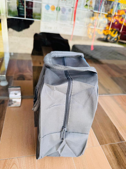 Trendy Character Lunch Bags (Random Colour & Print)