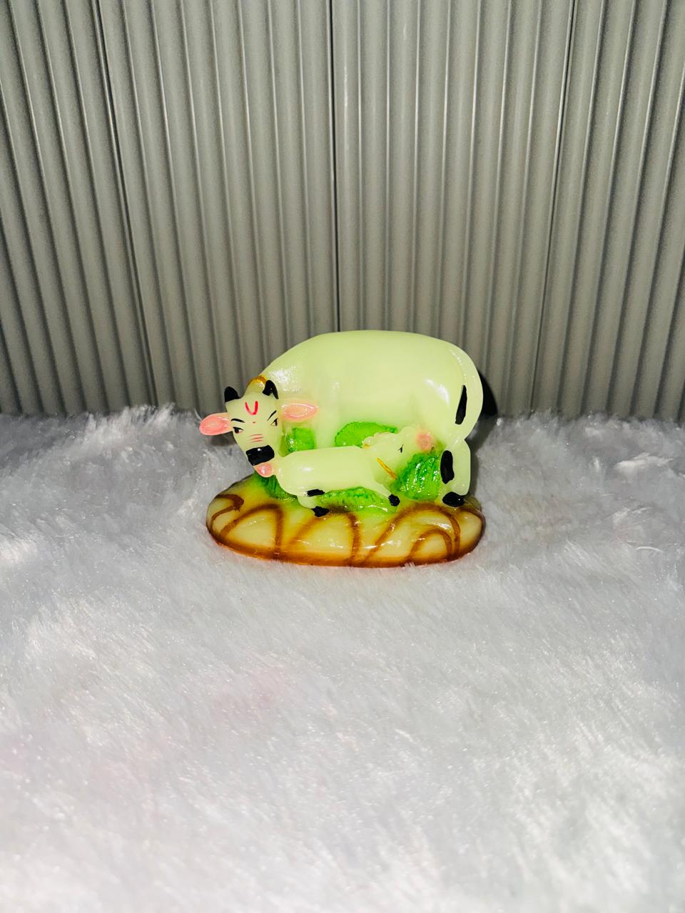 Perfy Handicrafts Kamadhenu/Gomatha/Cow with Calf