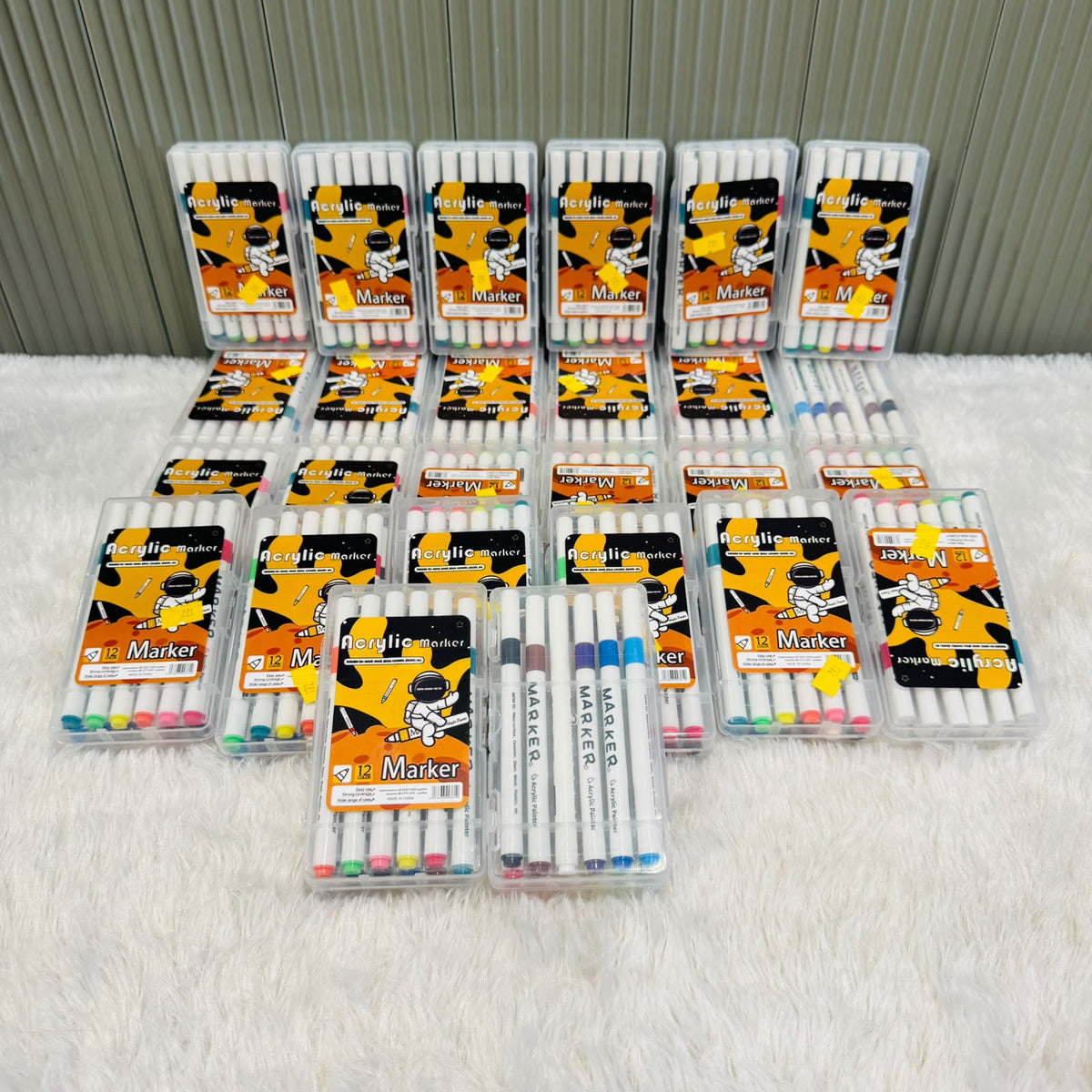 Acrylic Markers 12 colours