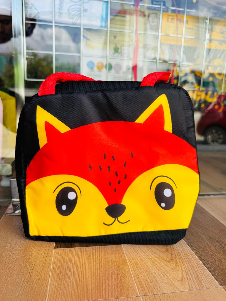 Trendy Character Lunch Bags (Random Colour & Print)