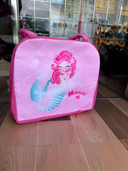 Trendy Character Lunch Bags (Random Colour & Print)