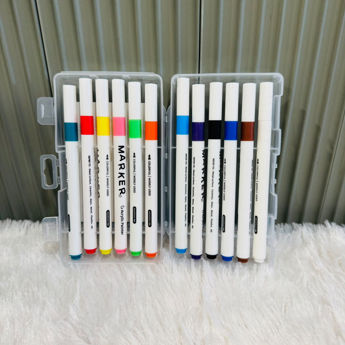 Acrylic Markers 12 colours