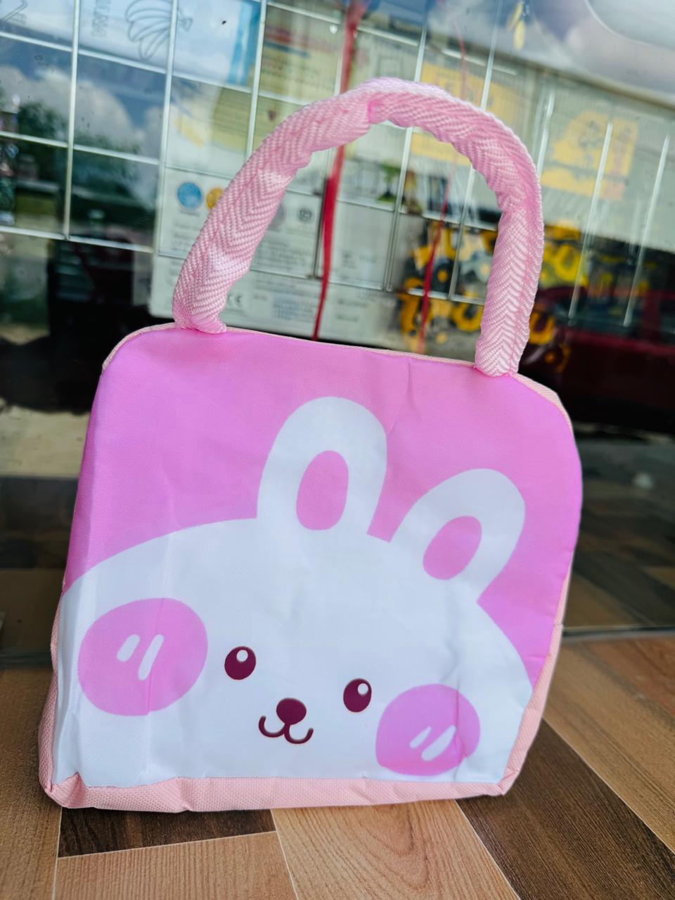 Trendy Character Lunch Bags (Random Colour & Print)