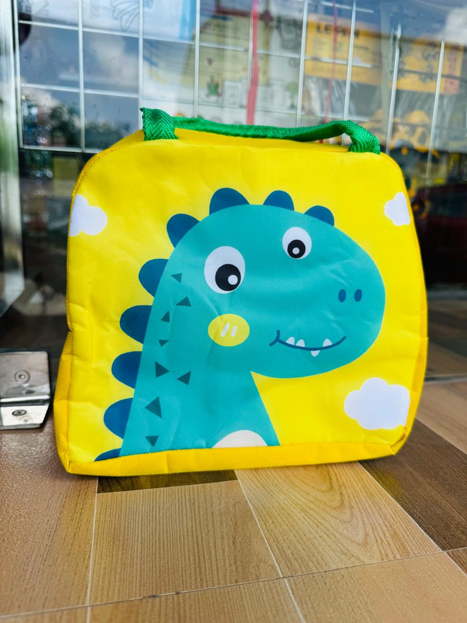 Trendy Character Lunch Bags (Random Colour & Print)